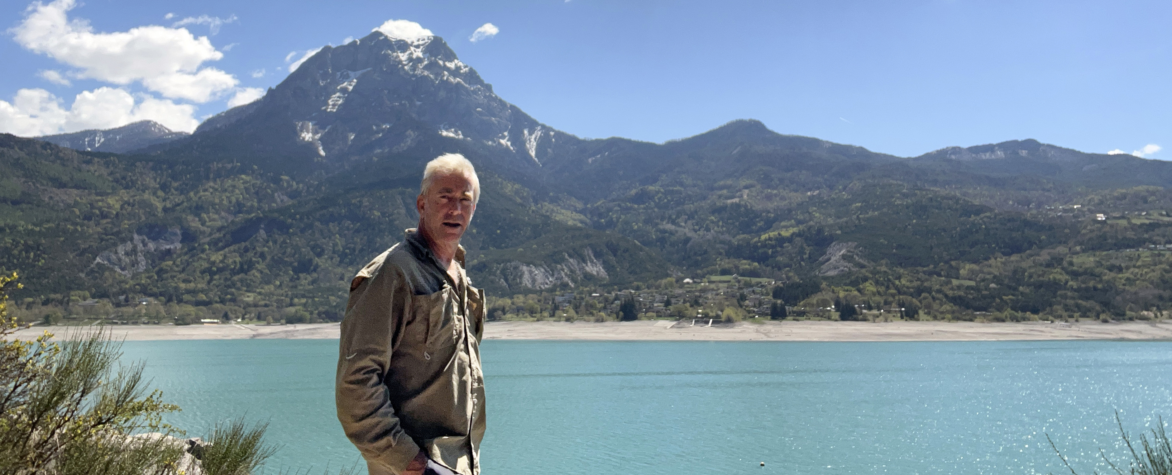 me-alpine-lake-france-