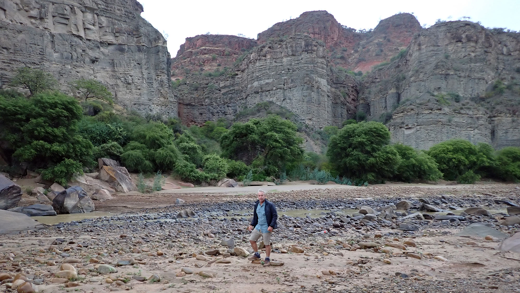 damon-ramsey-interandean-valley-red-fronted-macaw-lodge