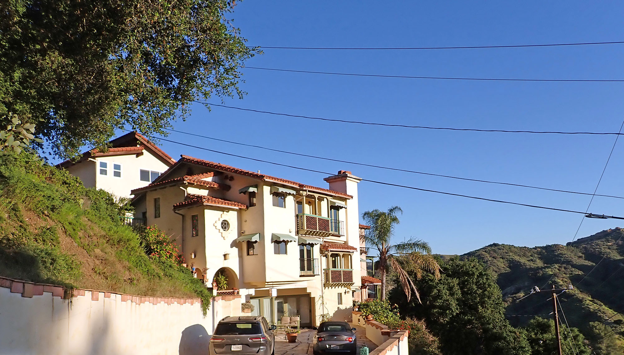 topanga-inn-